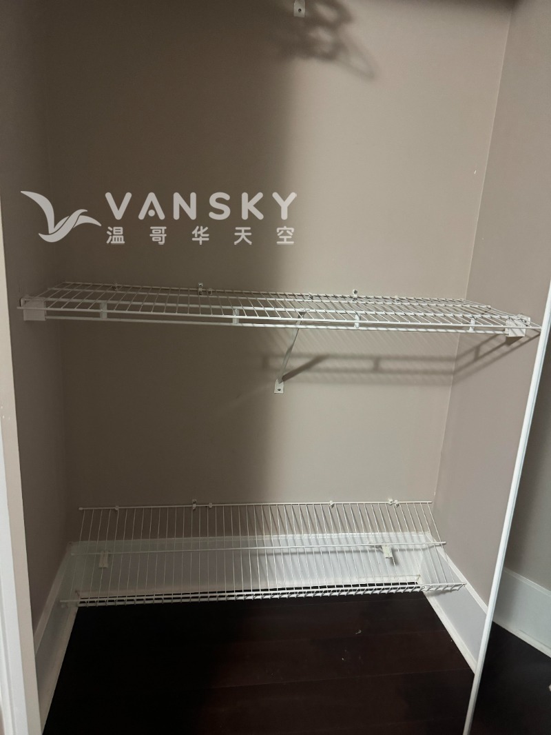 251205010146_1- Closet 2.jpg